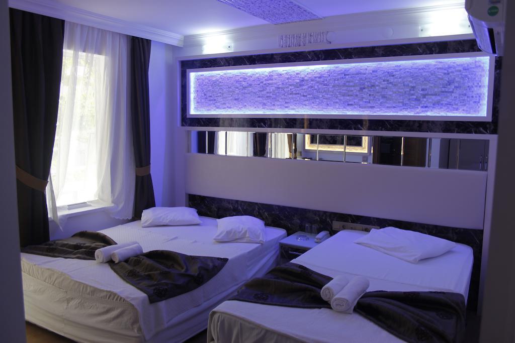 Behram Hotel Antalya Cameră foto